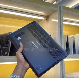 Laptop Dell Latitude 5400 24GB Intel Core i5 SSD 256GB