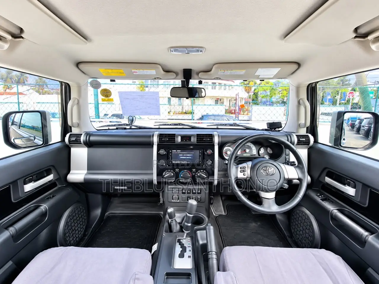 Toyota FJ Cruiser 2015 Black