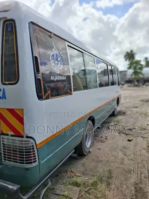 Toyota Coaster 2002 White