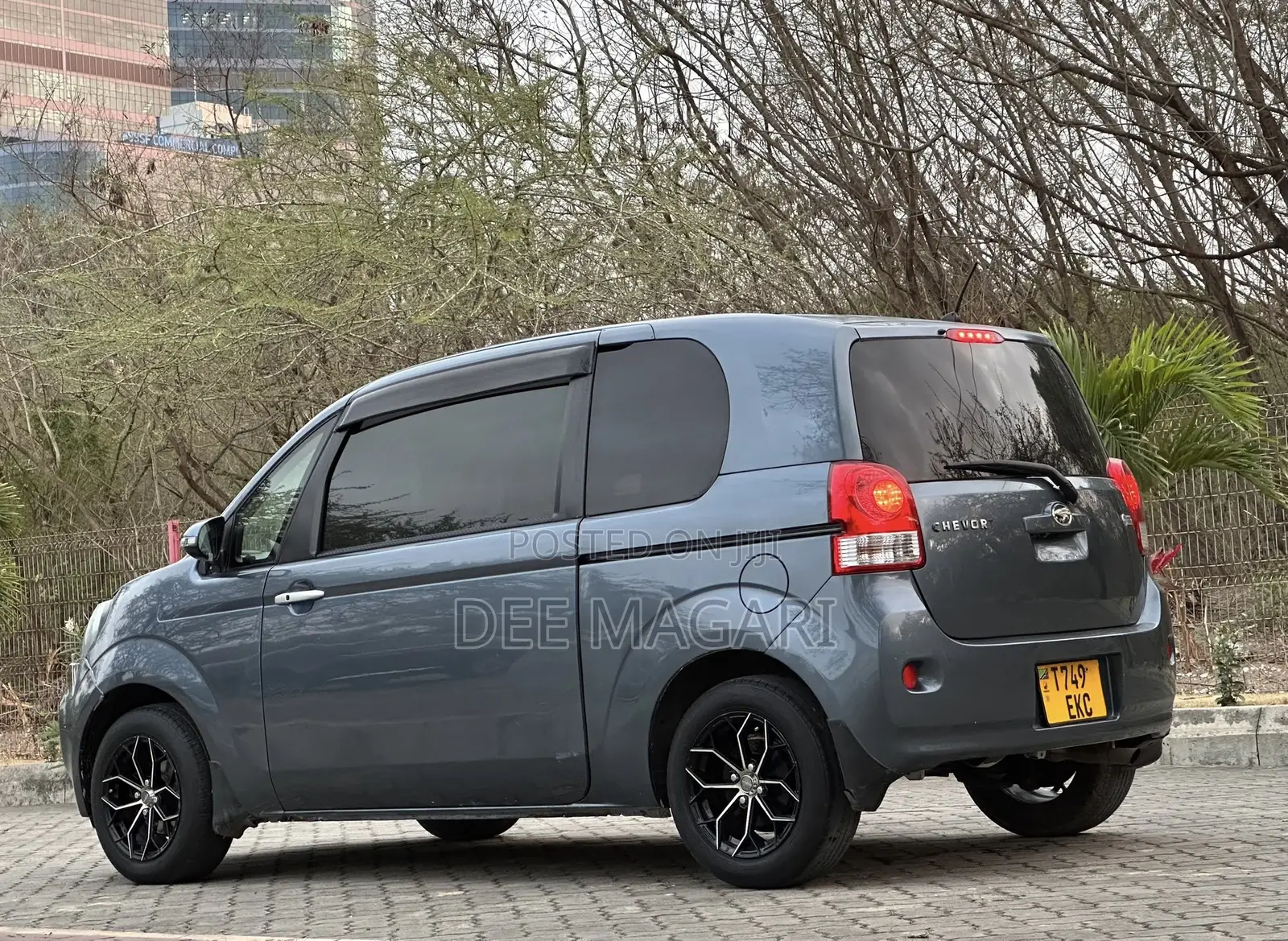 Toyota Porte 2015 Gray