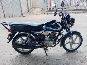 TVS HLX 125 2024 Blue