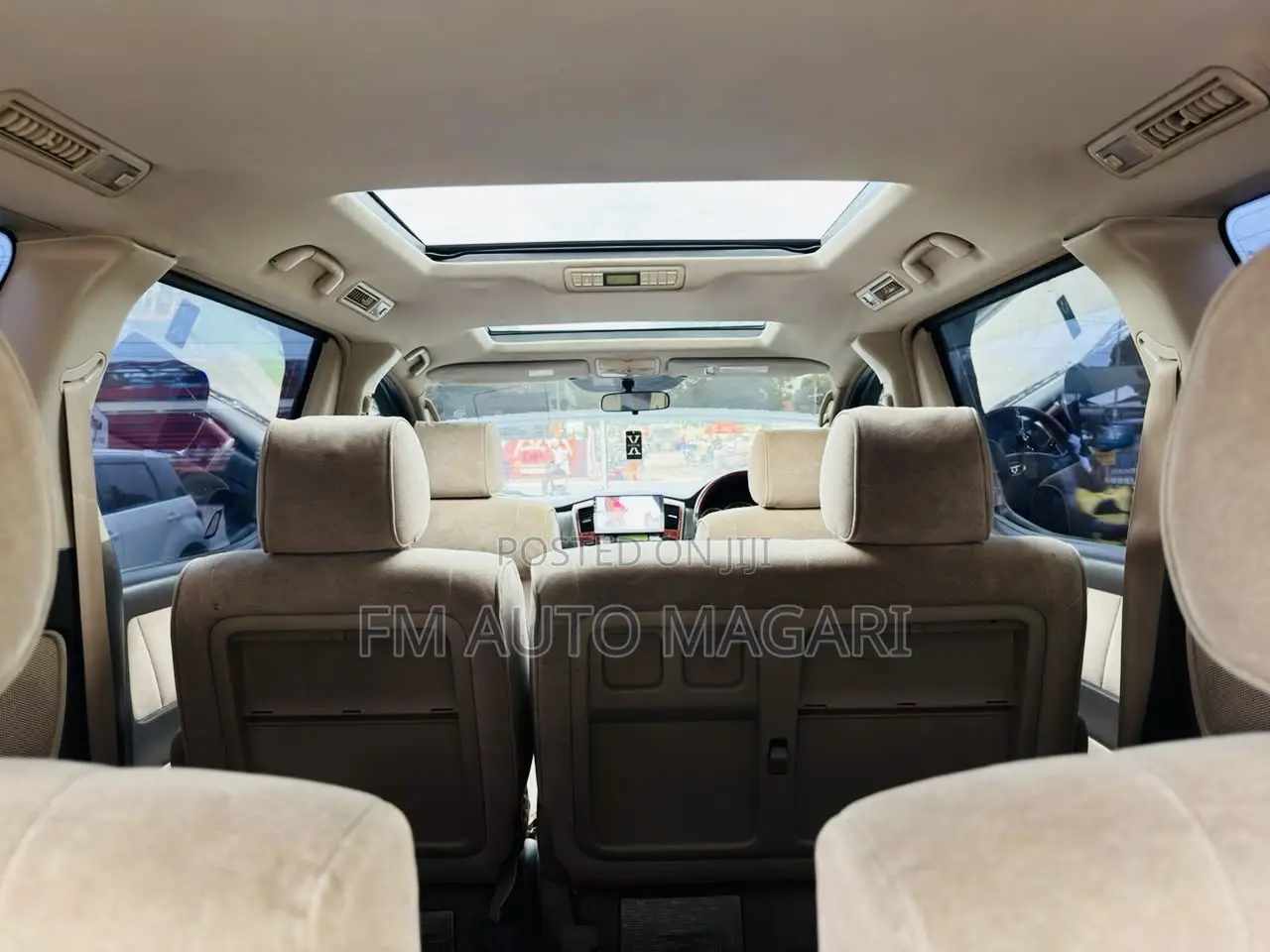 Toyota Alphard 2004 Silver