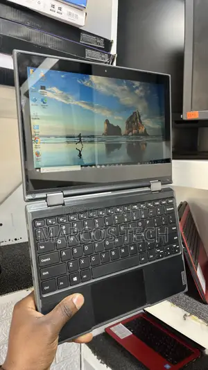Laptop Lenovo 300e 4GB Intel SSD 128GB