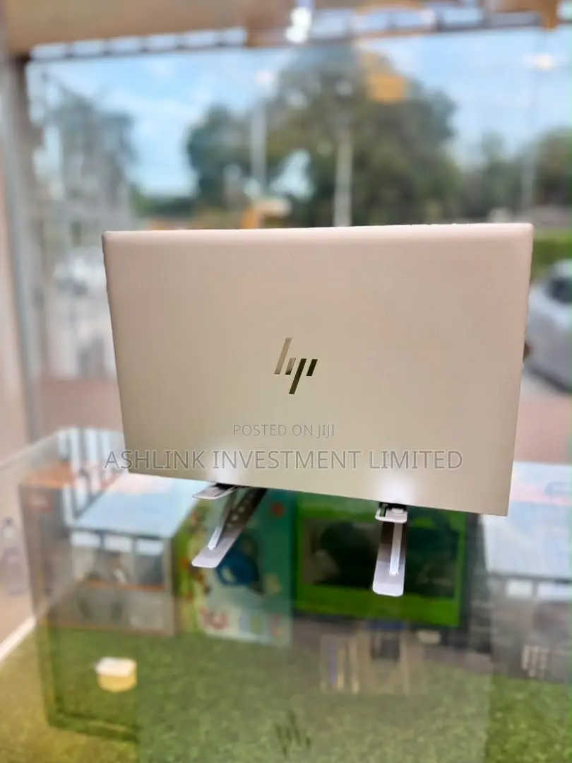 Laptop HP EliteBook 830 G8 16GB Intel Core i7 SSD 512GB
