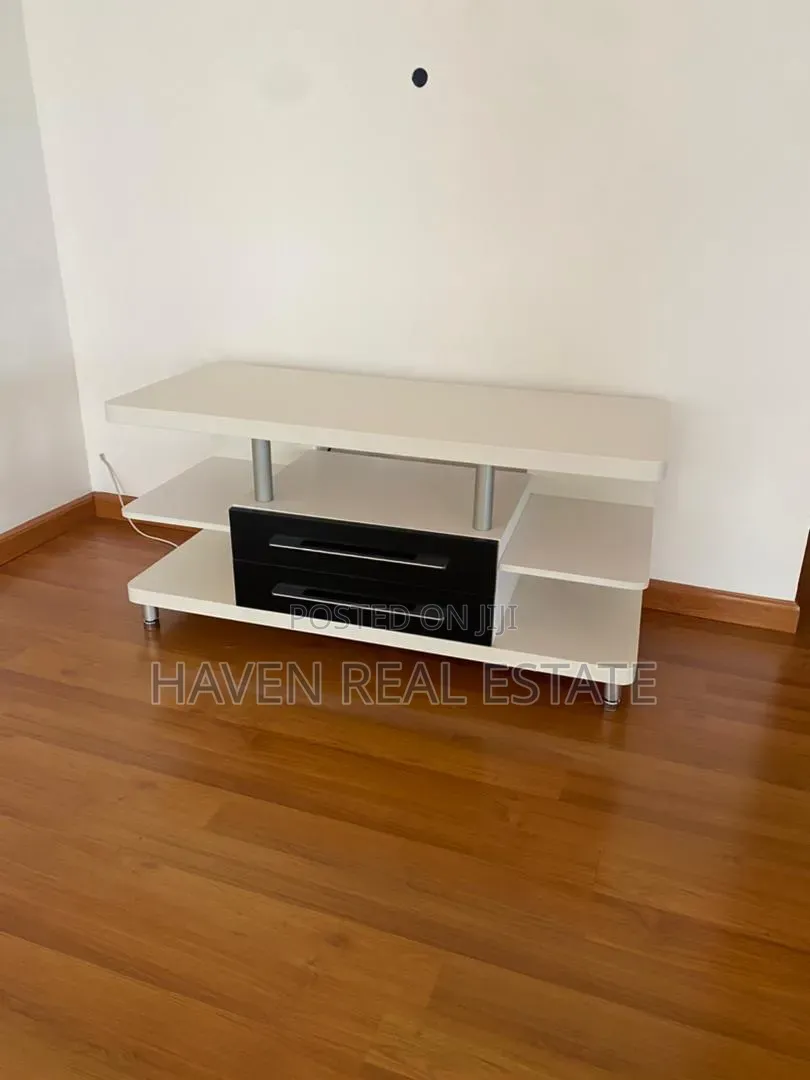 Furnished 3bdrm Apartment in Upanga East for sale