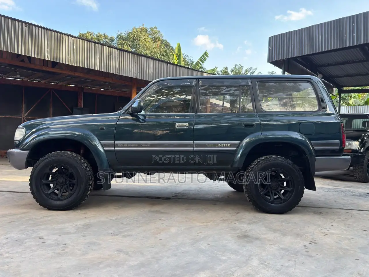 Toyota Land Cruiser 1999 Green