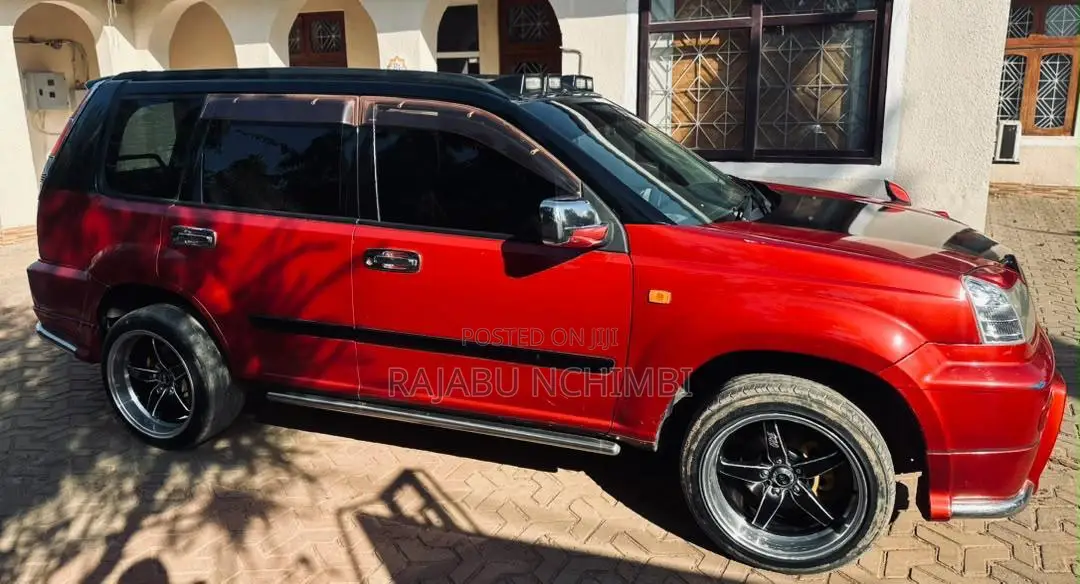 Nissan X-Trail Automatic 2002 Red