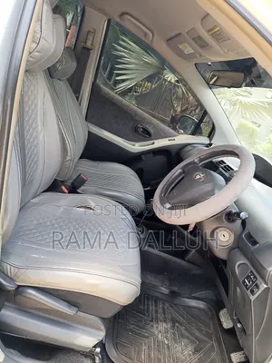 Toyota Vitz 2007 Silver