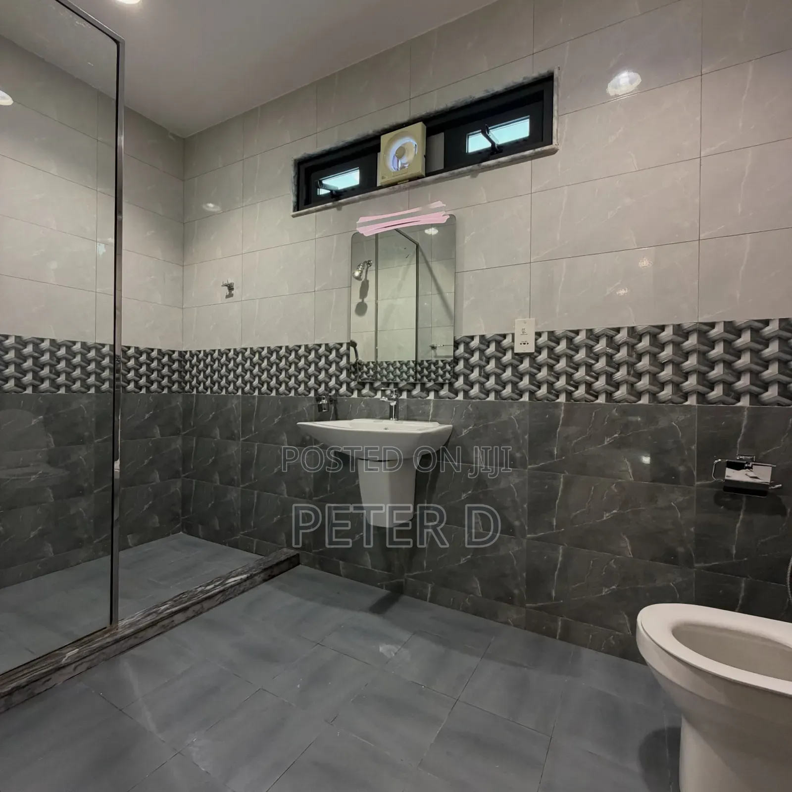 Furnished 3bdrm Apartment in Msasani for rent