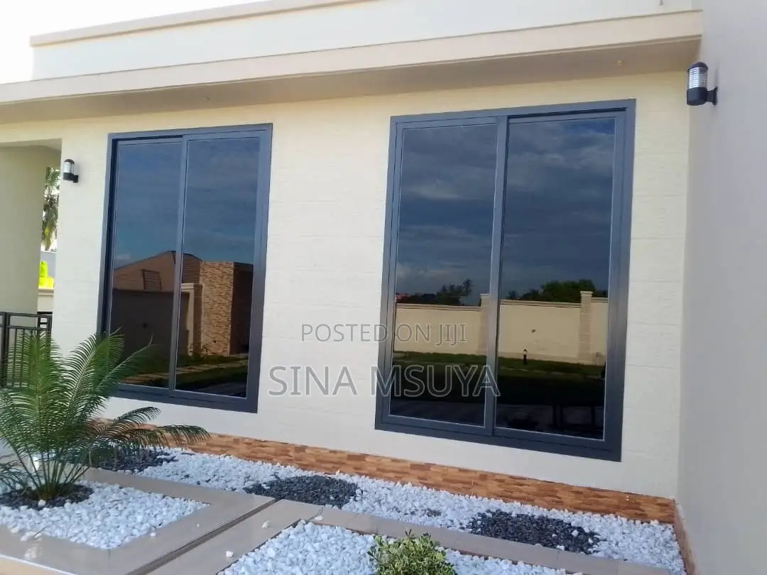 Aluminium, Upvc Glass Windows Doors