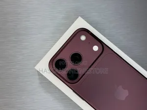 New Apple iPhone 18 Pro 256 GB Red