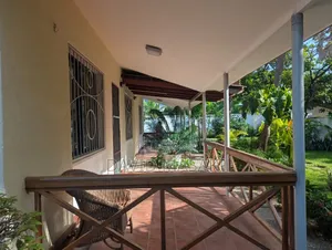 3bdrm Bungalow in Bungalows, Masaki for rent