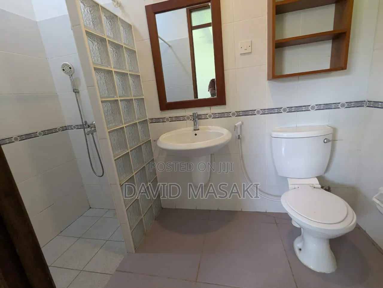 3bdrm Bungalow in Bungalows, Masaki for rent