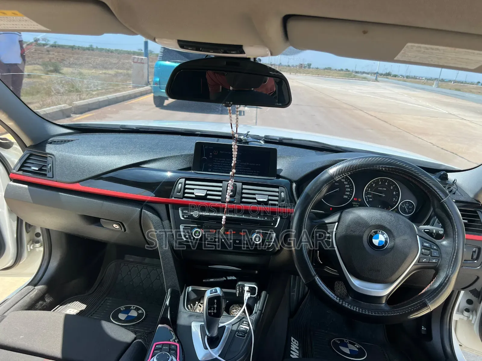 BMW 3 Series 2012 White