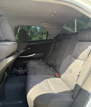 Toyota Crown 2011 White