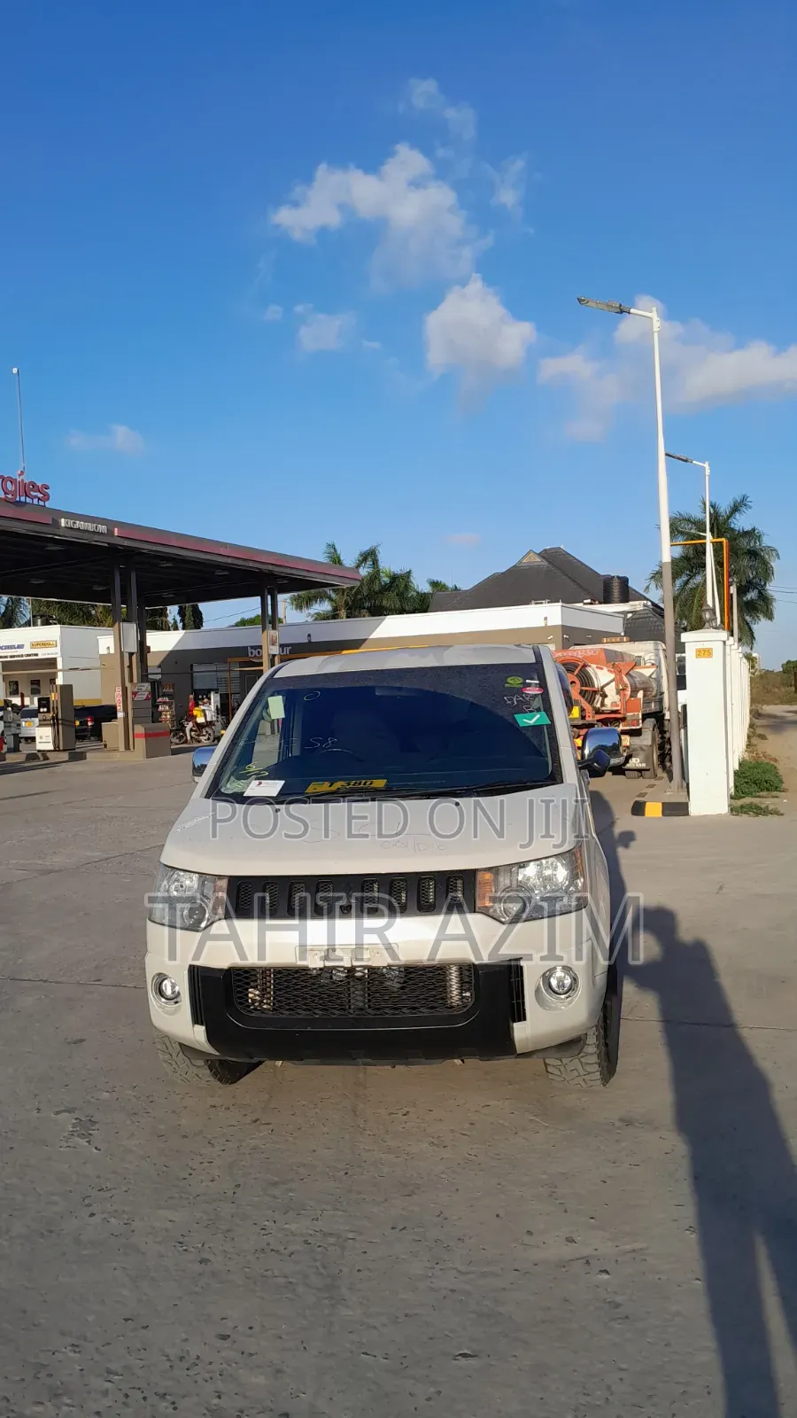 Mitsubishi Delica 2009 Pearl