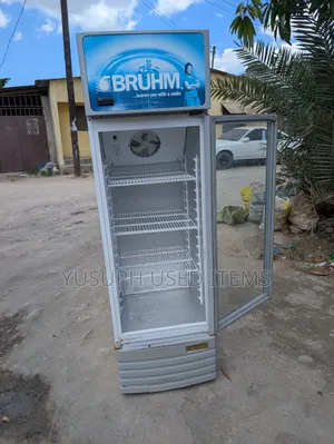 BRUHM DISPLAY Friji // 279L //