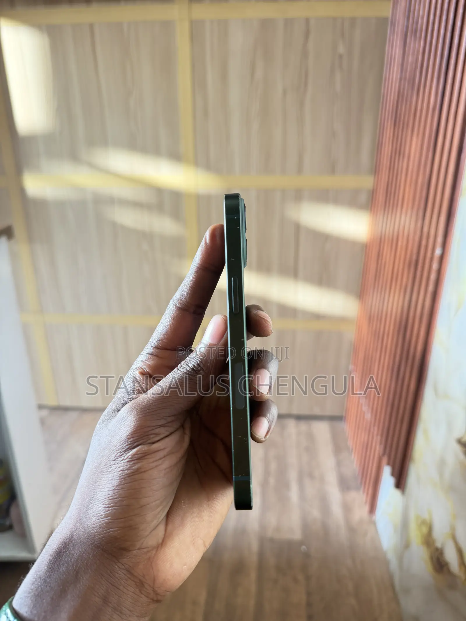 Apple iPhone 13 128 GB Green