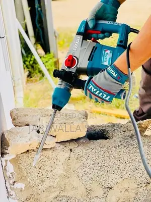 TOTAL Rotary Hammer 1500W