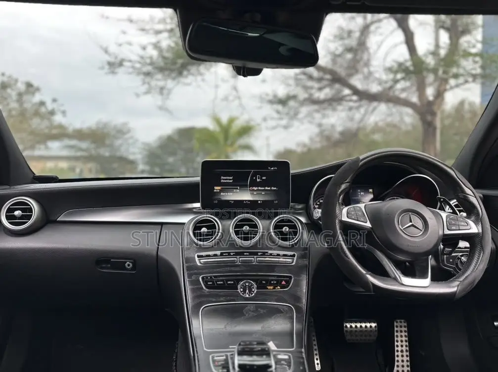 Mercedes-Benz C200 2015 Silver