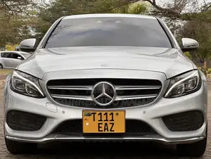 Mercedes-Benz C200 2015 Silver