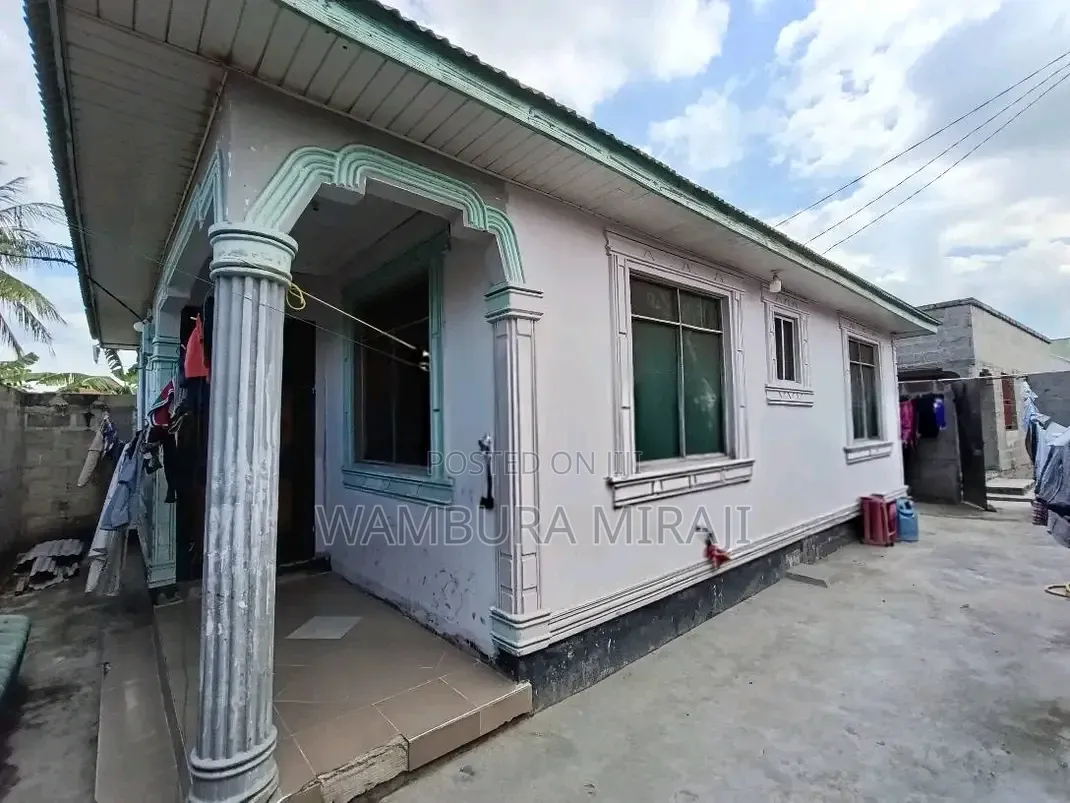 Furnished 4bdrm Bungalow in Kitunda for sale