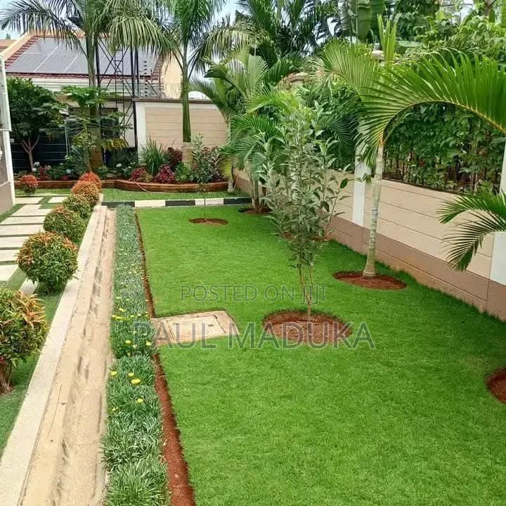 Karibu Kwa Huduma Ya Ujenzi,land Scaping,upakaji Rangi Na Uezekaji