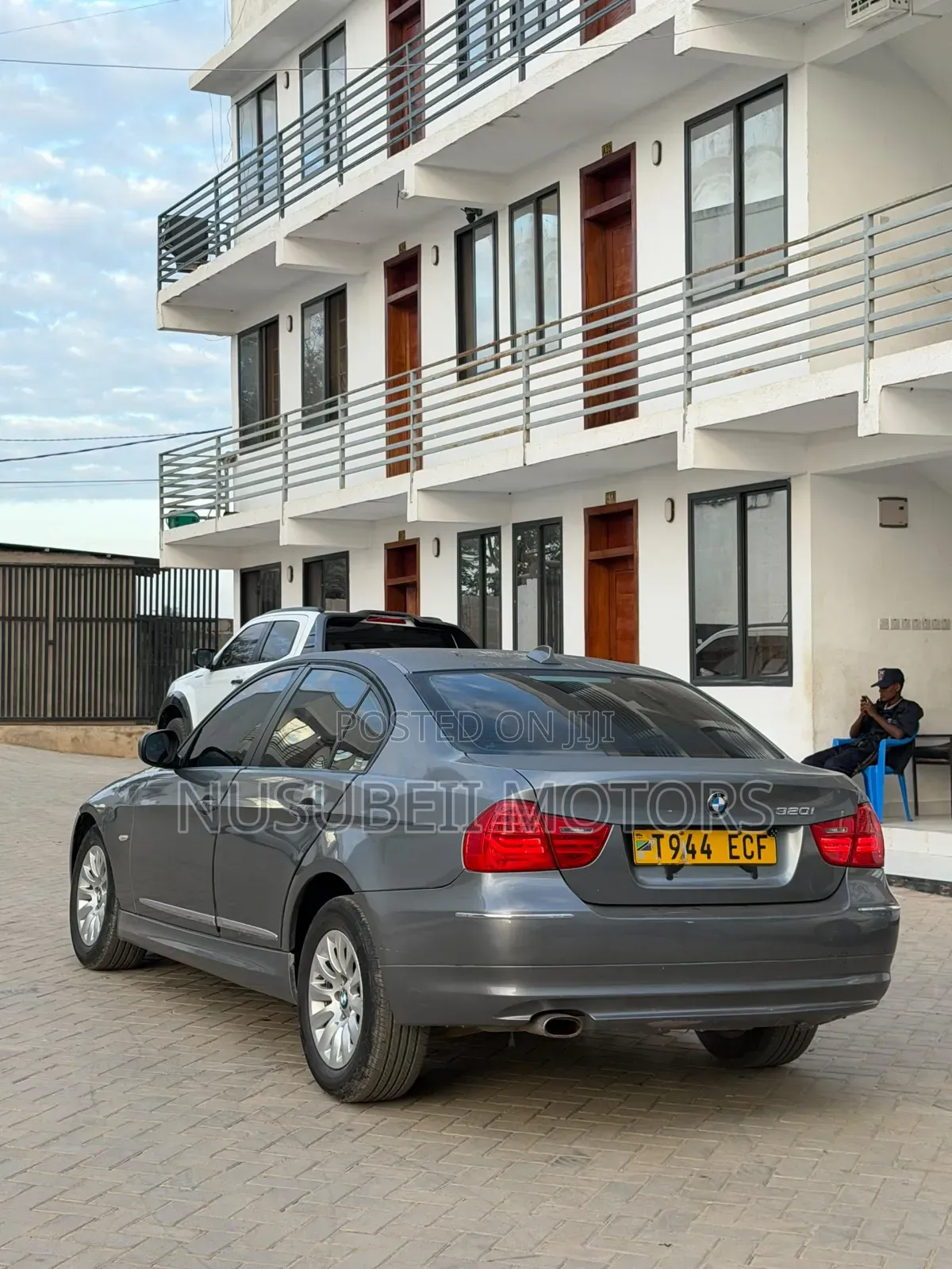 BMW 3 Series 2010 Gray