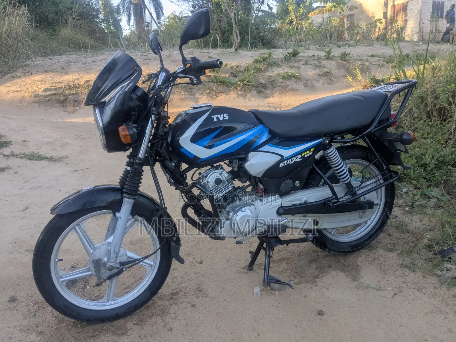 TVS HLX 125 2025 Black