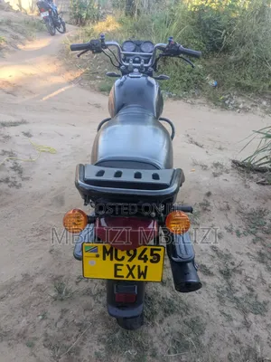 Bajaj Boxer 125 2025 Black