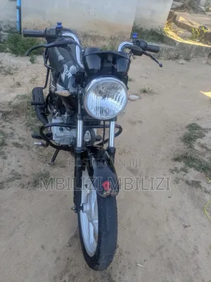 Bajaj Boxer 125 2025 Black