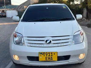 Toyota IST 2006 Pearl