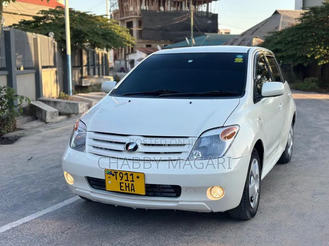 Toyota IST 2006 Pearl