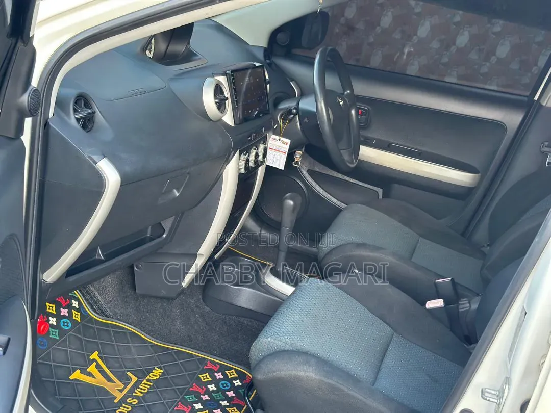 Toyota IST 2006 Pearl