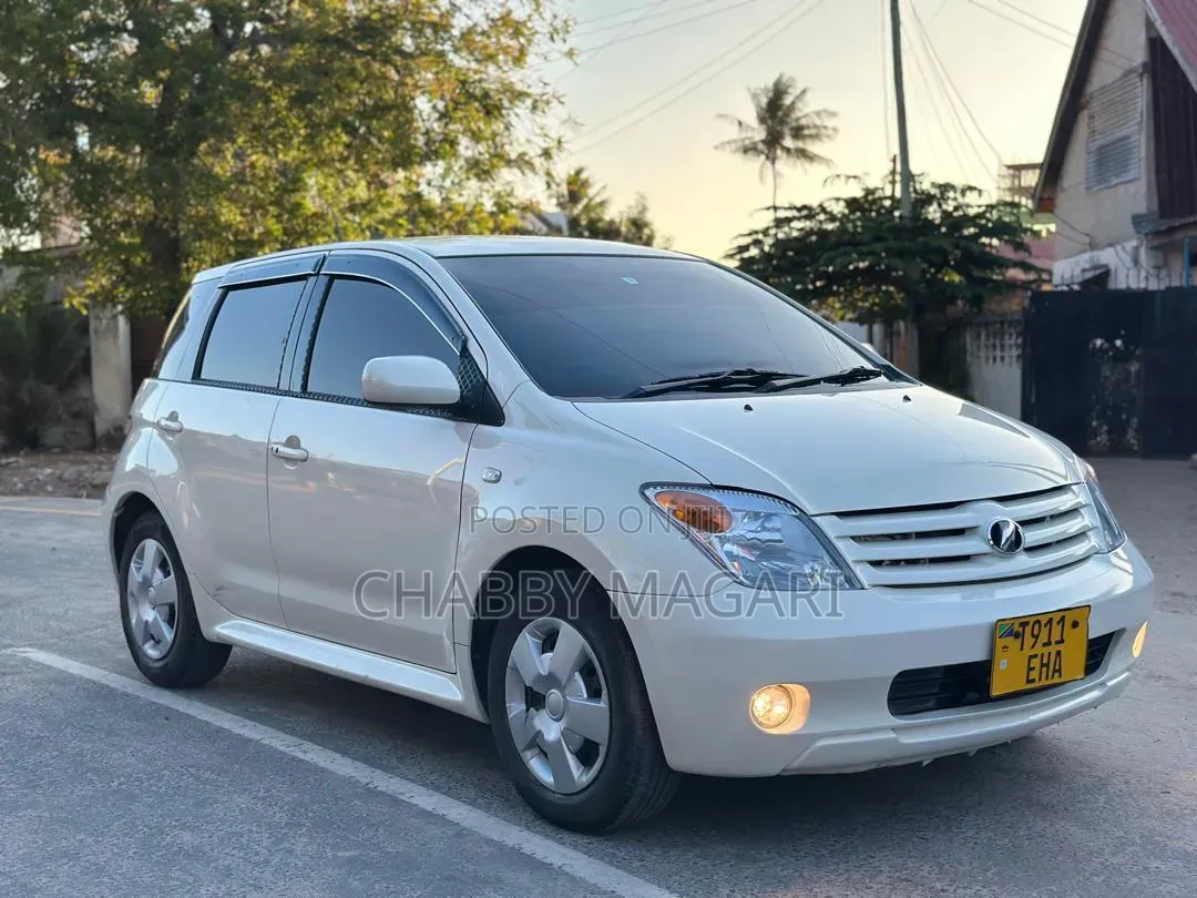 Toyota IST 2006 Pearl