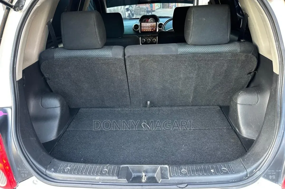 Toyota IST 2006 White