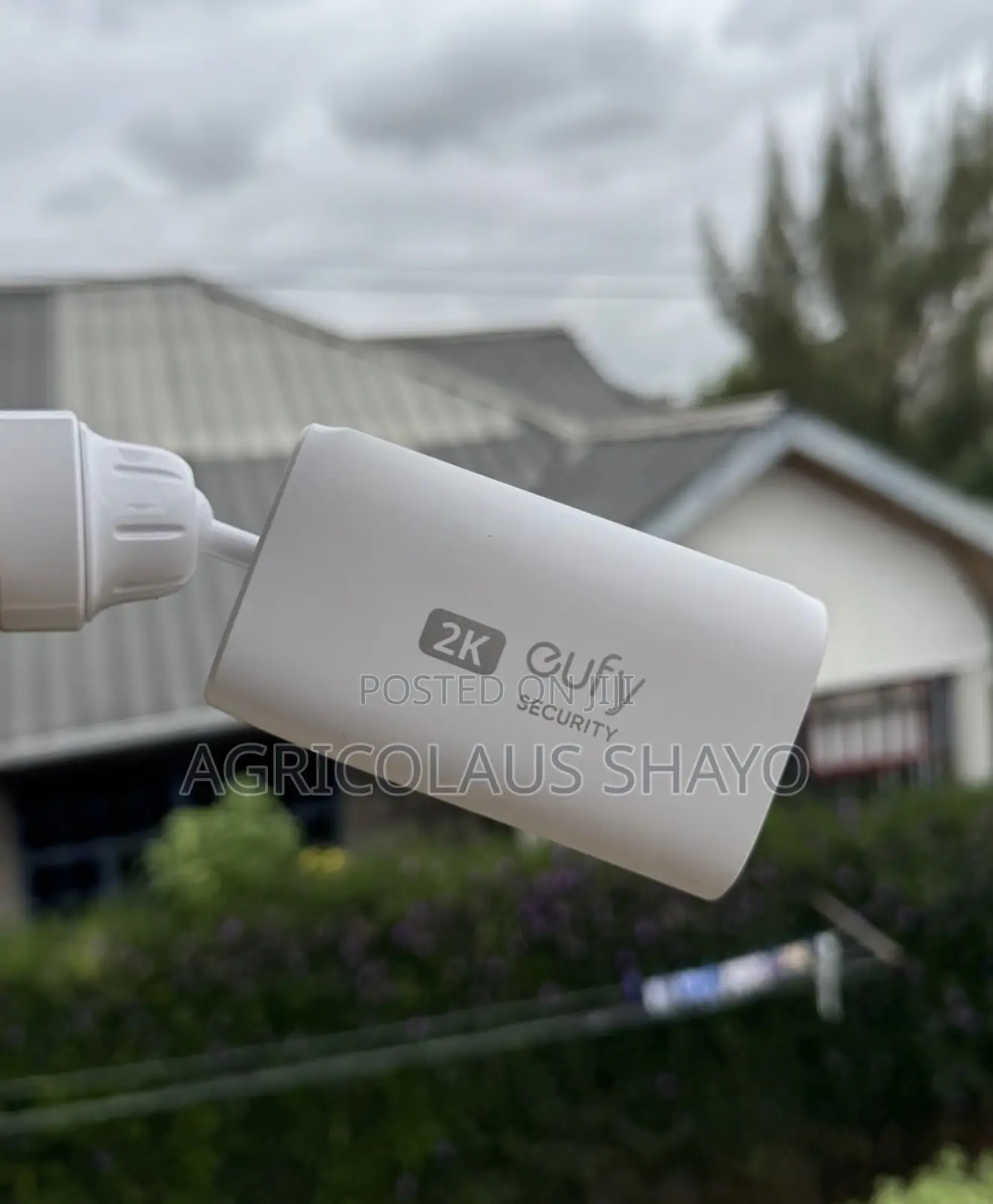 Eufy Security SoloCam S220 – Solar Powered Outdoor Camera