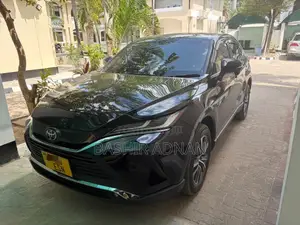 Toyota Harrier 2022 Black