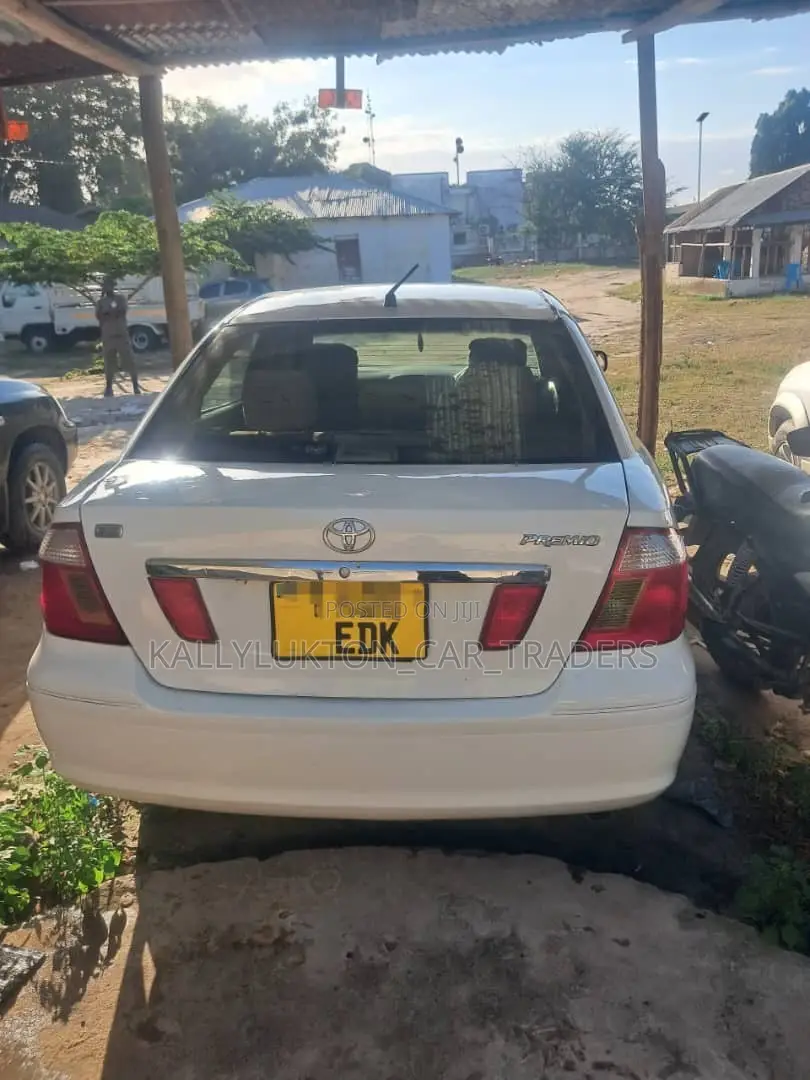 Toyota Premio 2006 White