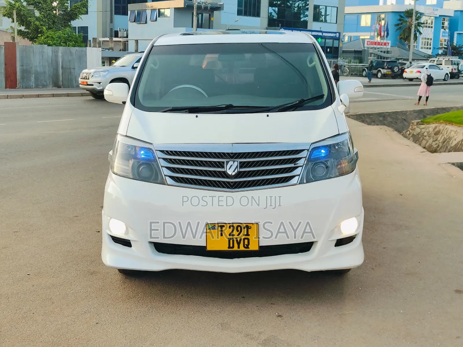 Toyota Alphard 2006 White