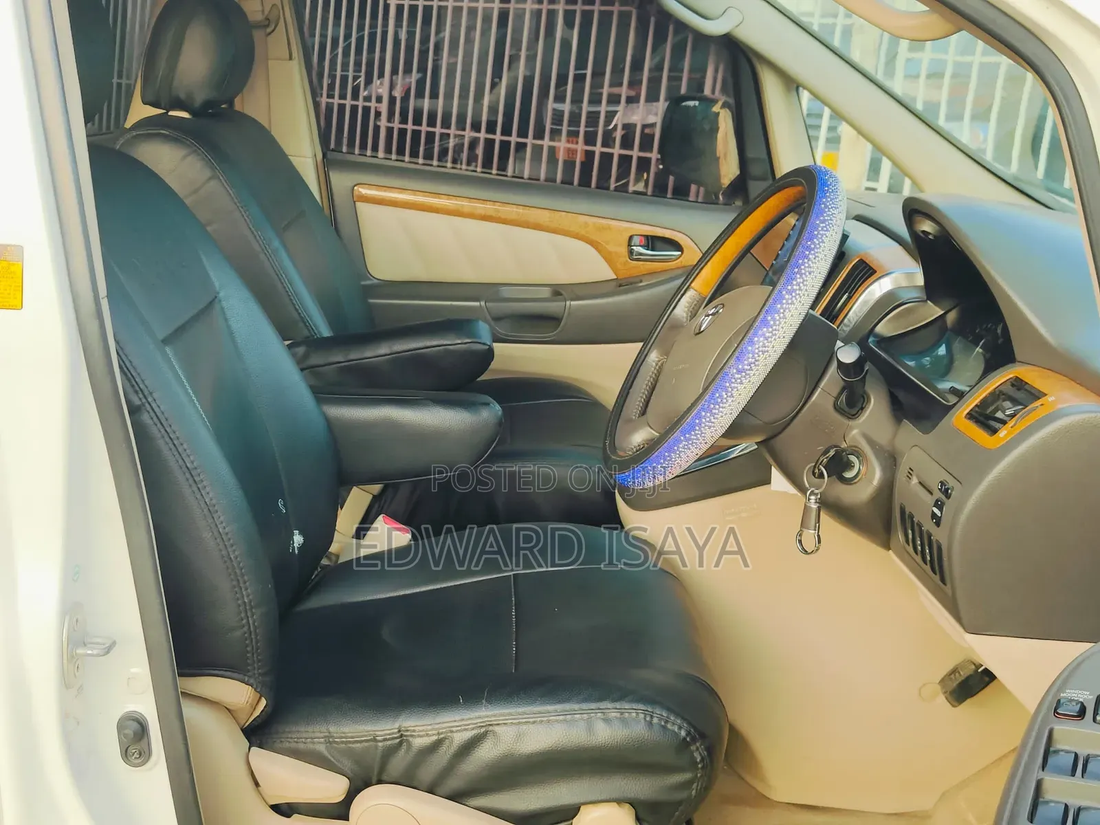 Toyota Alphard 2006 White