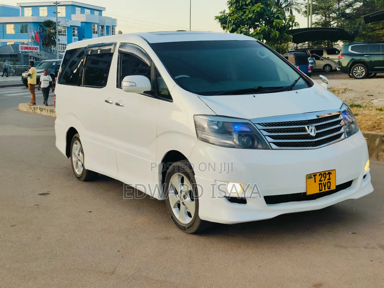Toyota Alphard 2006 White