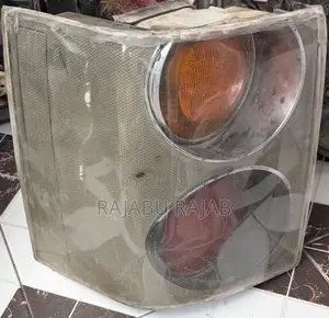 Range Rover Vogue L322 Rear Light
