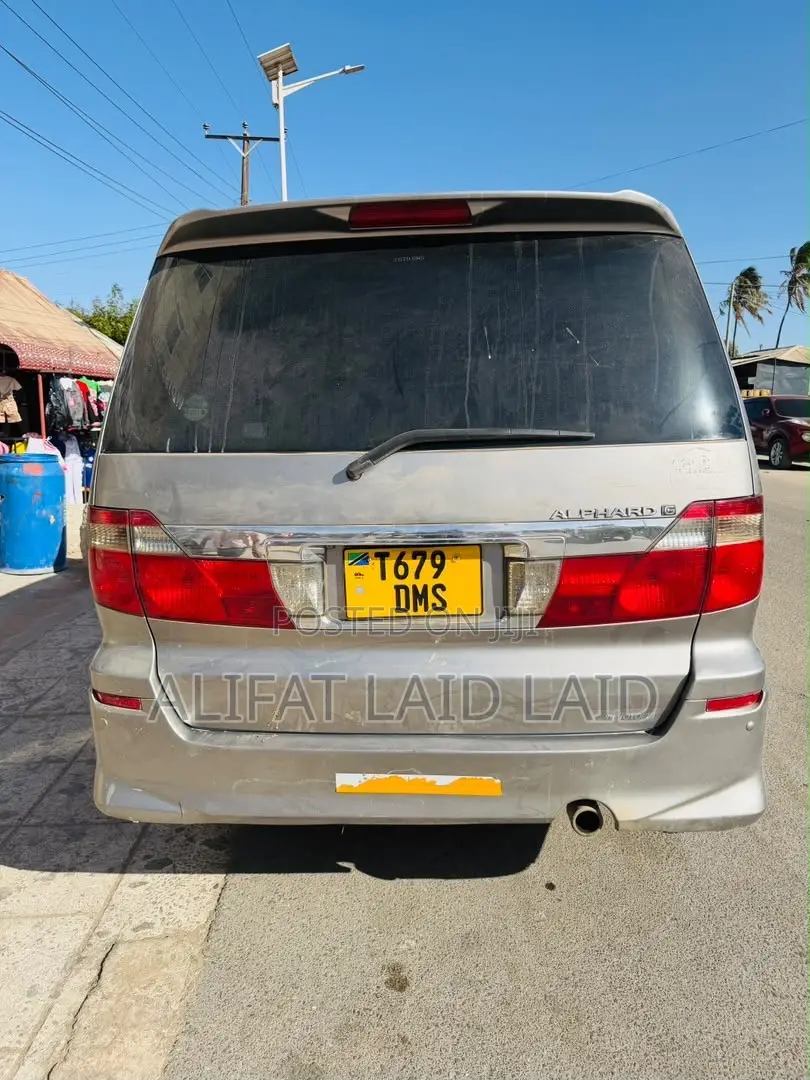 Toyota Alphard 2.4 Hybrid AWD 2006 Silver