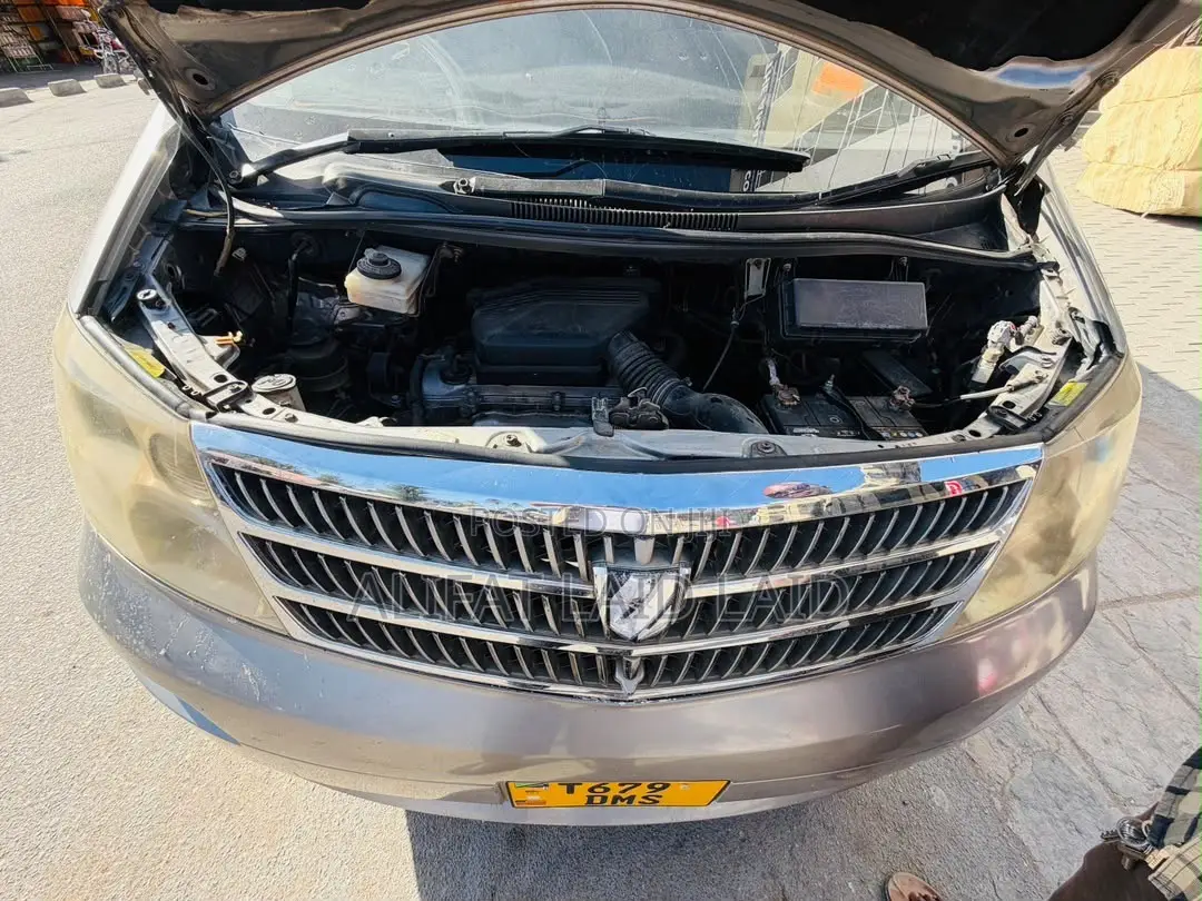 Toyota Alphard 2.4 Hybrid AWD 2006 Silver