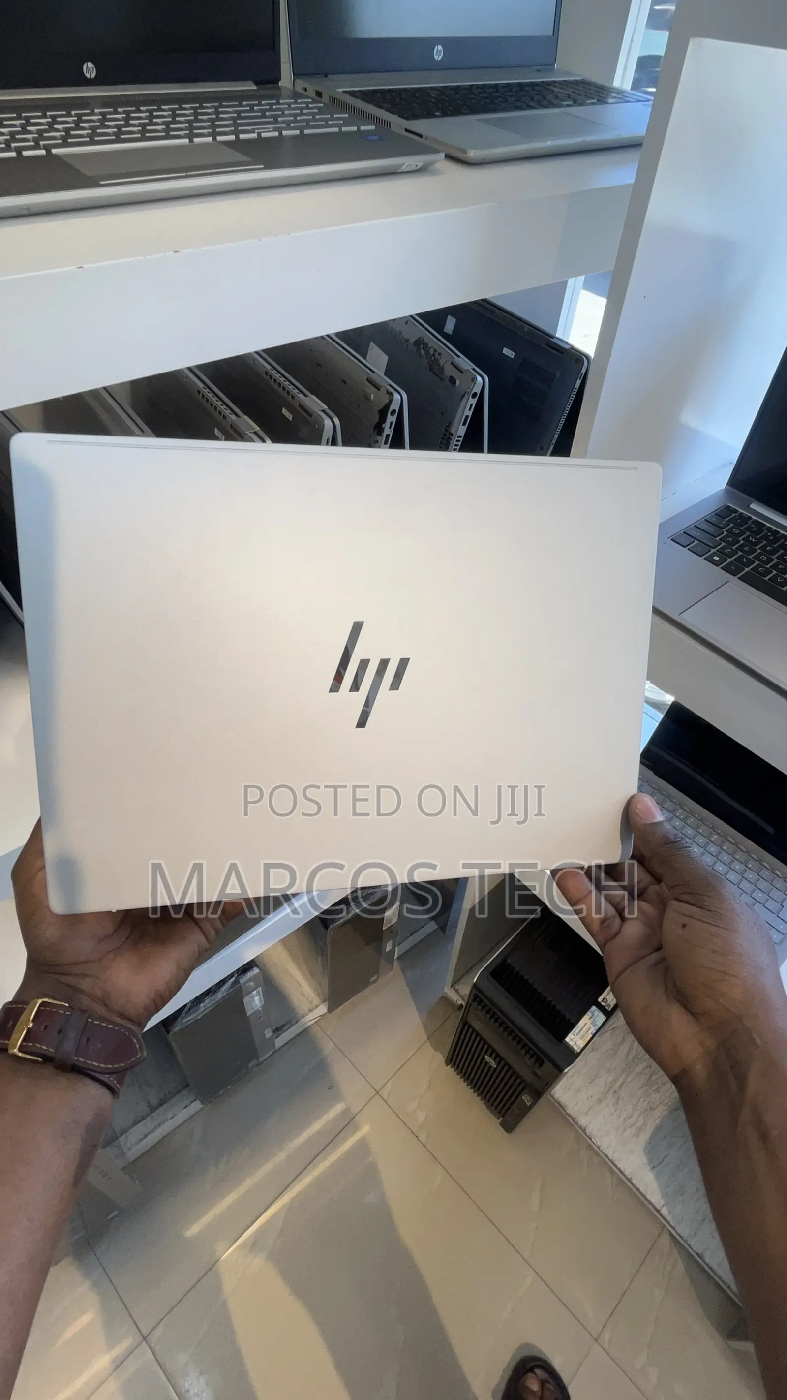 New HP OmniBook X Laptop 14-fe0097nr 16GB Qualcomm Snapdragon X Plus 1T