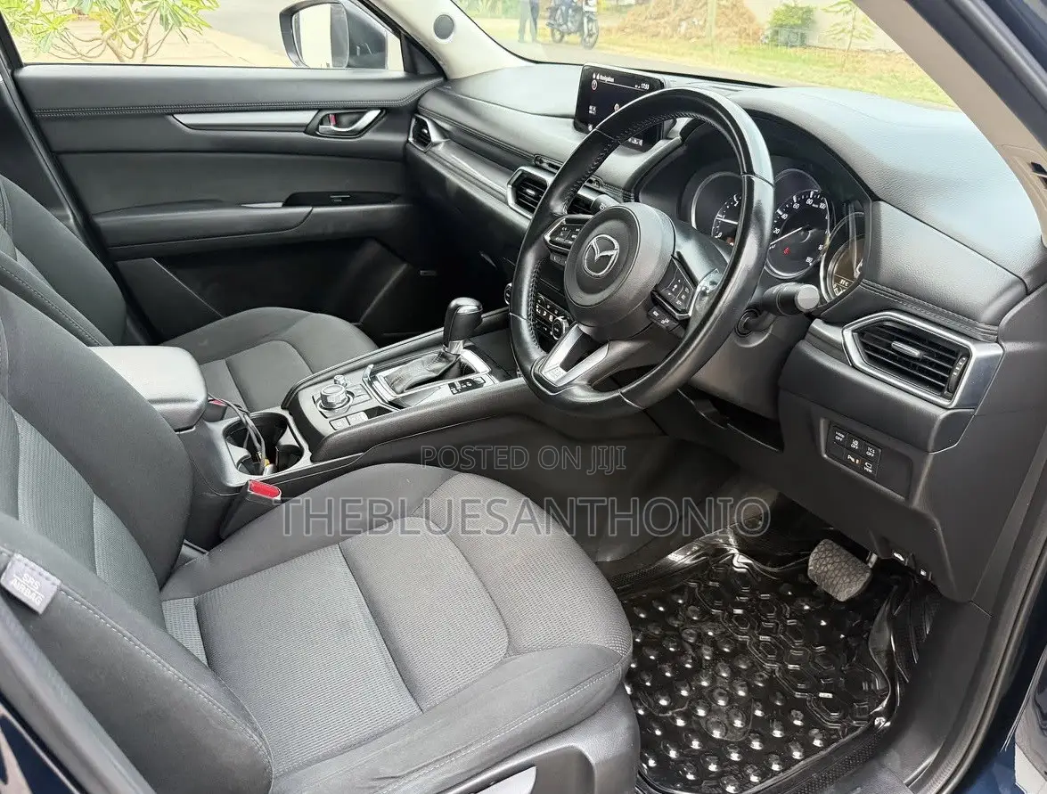 Mazda CX-5 2018 Blue
