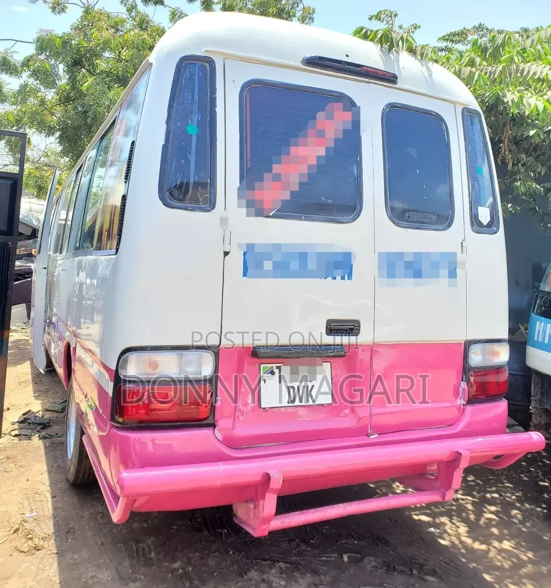 Toyota Coaster 2000 White