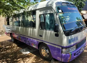 Toyota Coaster 2000 White