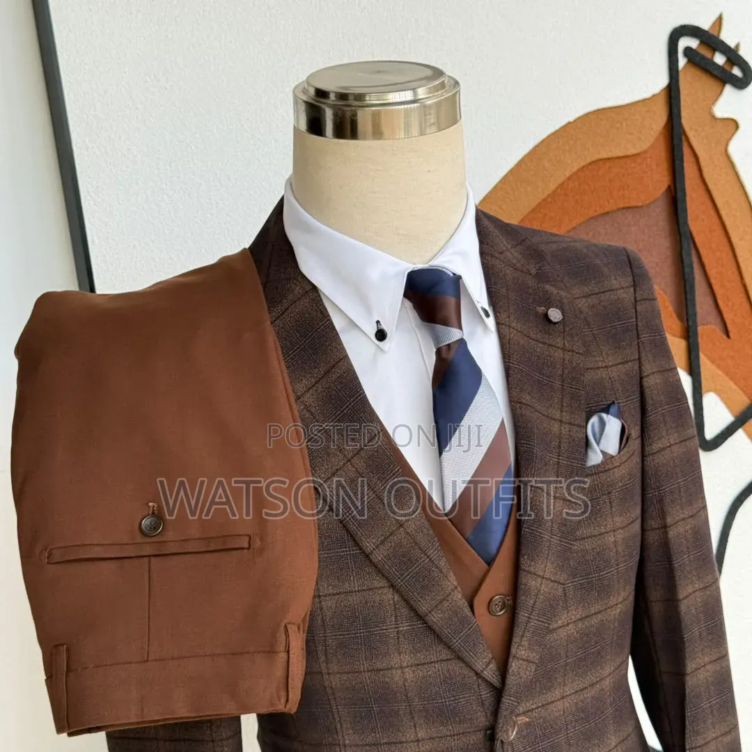 5 Colours Men's Suits New and Original Modern Design